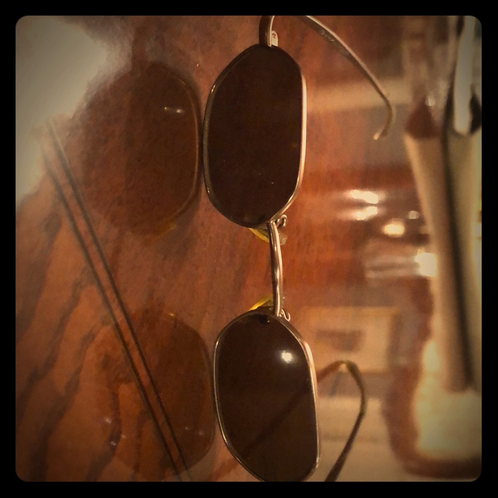 Vintage hip sunglasses!